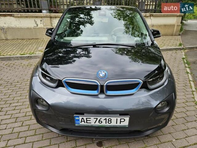 Серый БМВ И3, объемом двигателя 0 л и пробегом 50 тыс. км за 9900 $, фото 1 на Automoto.ua