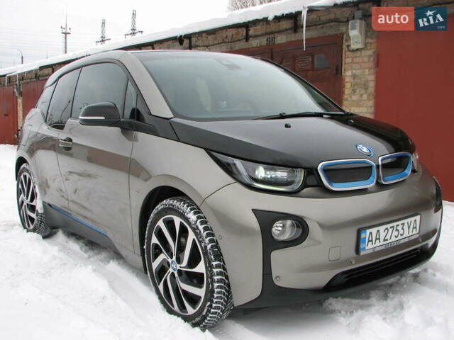 Сірий БМВ І3, об'ємом двигуна 0 л та пробігом 172 тис. км за 11600 $, фото 1 на Automoto.ua