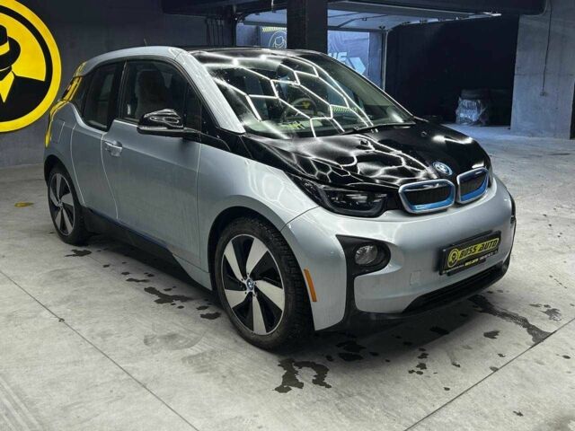 Серый БМВ И3, объемом двигателя 0 л и пробегом 73 тыс. км за 11000 $, фото 1 на Automoto.ua