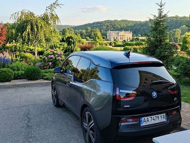 Серый БМВ И3, объемом двигателя 0 л и пробегом 93 тыс. км за 13900 $, фото 1 на Automoto.ua