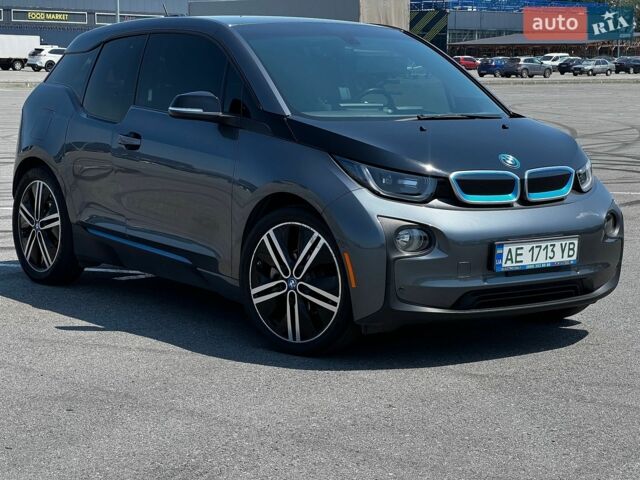 Серый БМВ И3, объемом двигателя 0 л и пробегом 100 тыс. км за 12300 $, фото 1 на Automoto.ua