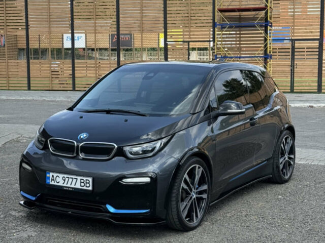 Серый БМВ И3, объемом двигателя 0 л и пробегом 90 тыс. км за 15500 $, фото 1 на Automoto.ua
