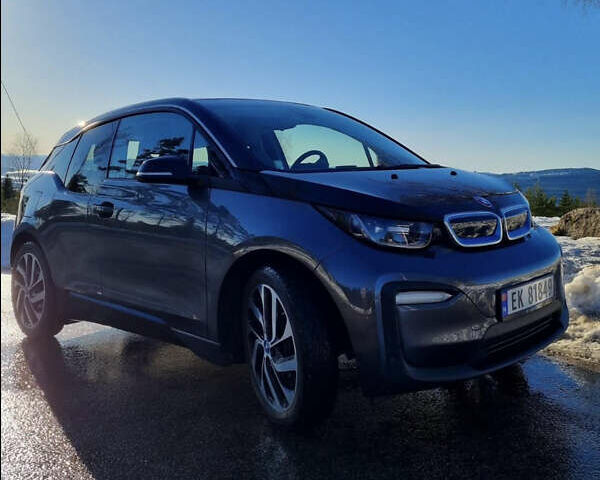 Серый БМВ И3, объемом двигателя 0 л и пробегом 64 тыс. км за 18400 $, фото 1 на Automoto.ua