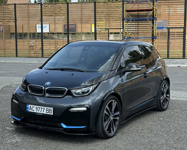 Серый БМВ И3, объемом двигателя 0 л и пробегом 90 тыс. км за 15500 $, фото 1 на Automoto.ua
