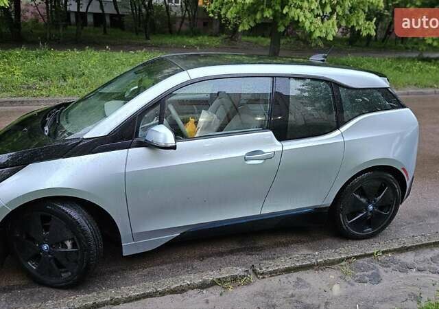 Синий БМВ И3, объемом двигателя 0 л и пробегом 96 тыс. км за 8000 $, фото 1 на Automoto.ua