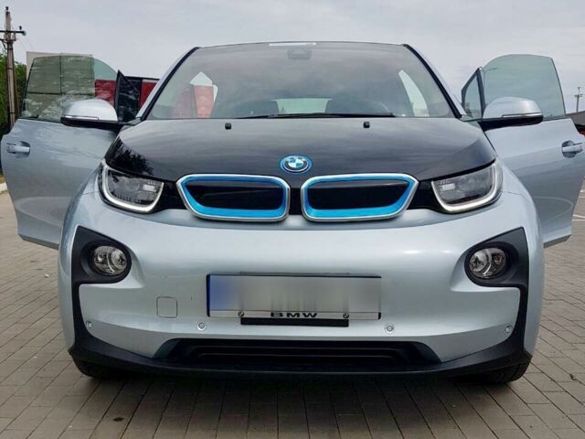 Синий БМВ И3, объемом двигателя 0 л и пробегом 23 тыс. км за 24000 $, фото 1 на Automoto.ua