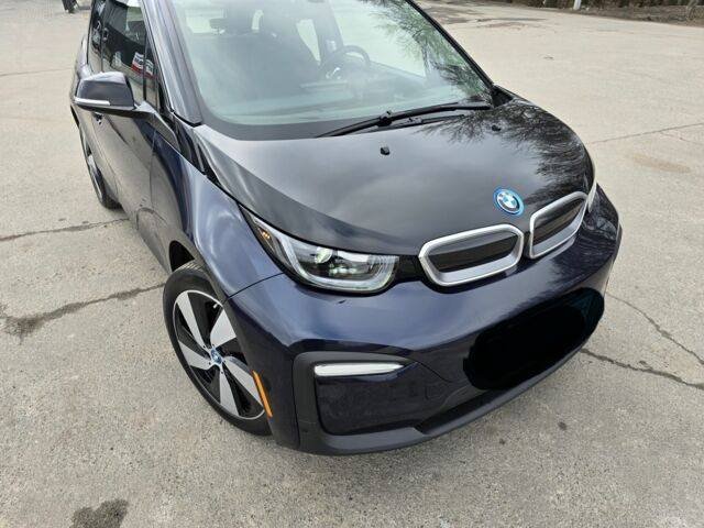 Синий БМВ И3, объемом двигателя 0 л и пробегом 65 тыс. км за 13999 $, фото 1 на Automoto.ua