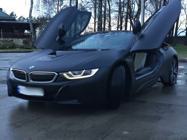 Білий БМВ І8, об'ємом двигуна 1.5 л та пробігом 1 тис. км за 110000 $, фото 1 на Automoto.ua