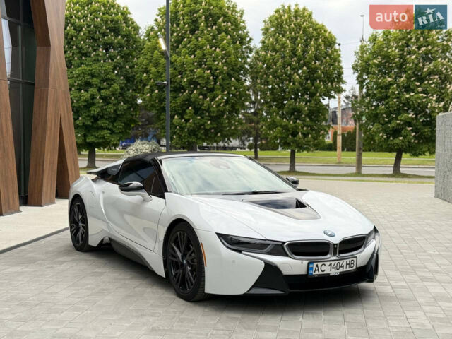Білий БМВ І8, об'ємом двигуна 1.5 л та пробігом 52 тис. км за 61000 $, фото 1 на Automoto.ua