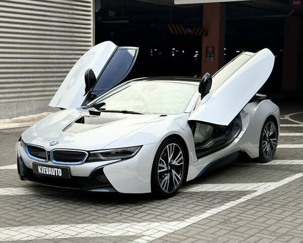 Сірий БМВ І8, об'ємом двигуна 1.5 л та пробігом 65 тис. км за 60000 $, фото 1 на Automoto.ua