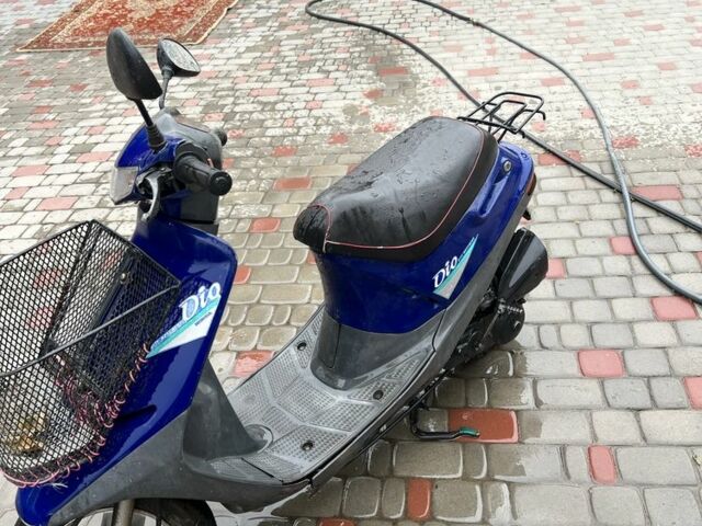 Синий БМВ M1, объемом двигателя 1.8 л и пробегом 100 тыс. км за 2710 $, фото 1 на Automoto.ua