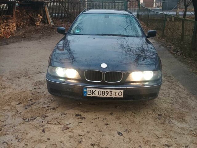 Синий БМВ M1, объемом двигателя 2.5 л и пробегом 450 тыс. км за 3700 $, фото 1 на Automoto.ua