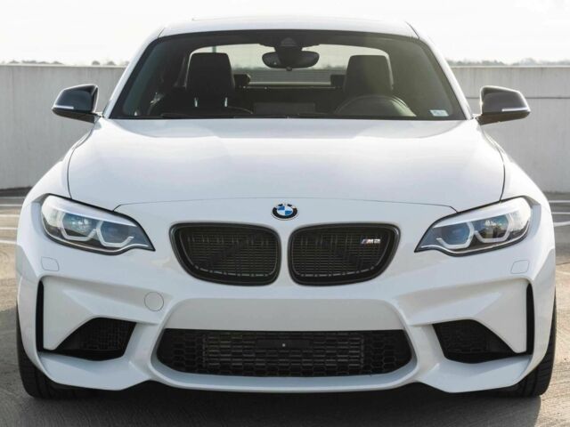 Белый БМВ M2, объемом двигателя 0 л и пробегом 45 тыс. км за 30000 $, фото 1 на Automoto.ua
