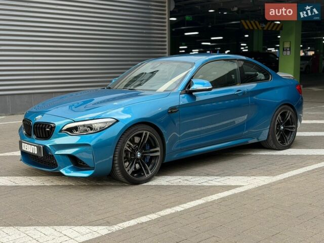Синий БМВ M2, объемом двигателя 3 л и пробегом 47 тыс. км за 38500 $, фото 1 на Automoto.ua