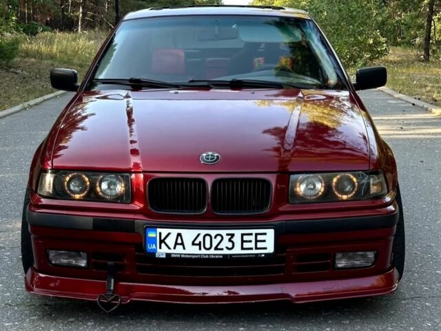 Красный БМВ М3, объемом двигателя 2.5 л и пробегом 3 тыс. км за 4600 $, фото 1 на Automoto.ua