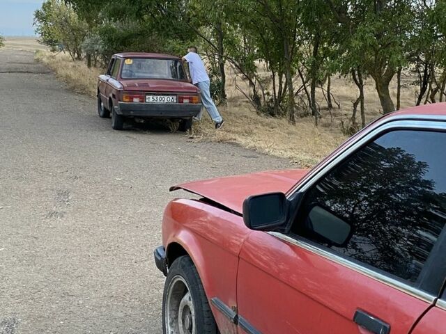 Красный БМВ М3, объемом двигателя 2.4 л и пробегом 550 тыс. км за 1000 $, фото 1 на Automoto.ua