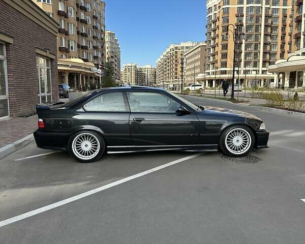 БМВ М3, объемом двигателя 3.2 л и пробегом 220 тыс. км за 18000 $, фото 1 на Automoto.ua