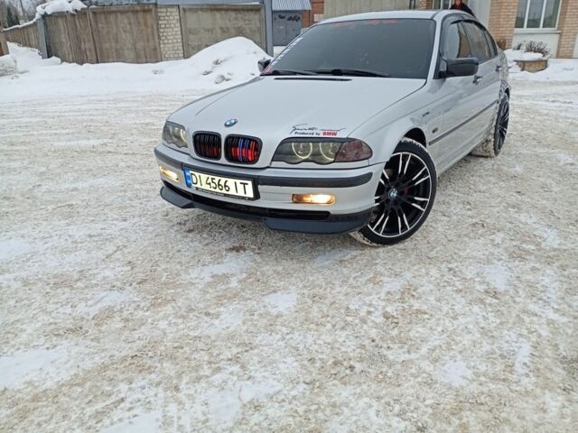 Серый БМВ М3, объемом двигателя 2 л и пробегом 460 тыс. км за 4800 $, фото 1 на Automoto.ua