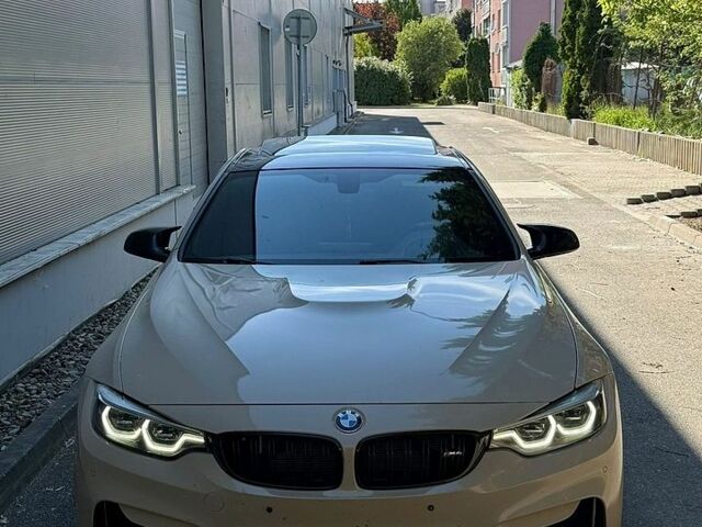 Белый БМВ M4, объемом двигателя 2.98 л и пробегом 143 тыс. км за 37000 $, фото 1 на Automoto.ua