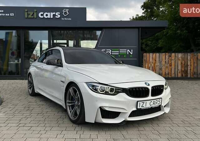 Белый БМВ M4, объемом двигателя 2.98 л и пробегом 147 тыс. км за 29900 $, фото 1 на Automoto.ua