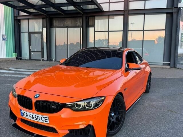Білий БМВ M4, об'ємом двигуна 2.98 л та пробігом 88 тис. км за 39500 $, фото 1 на Automoto.ua