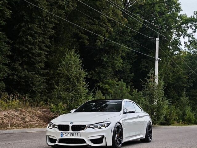 Білий БМВ M4, об'ємом двигуна 2.98 л та пробігом 56 тис. км за 60000 $, фото 1 на Automoto.ua