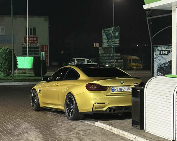Жовтий БМВ M4, об'ємом двигуна 3 л та пробігом 105 тис. км за 39999 $, фото 1 на Automoto.ua