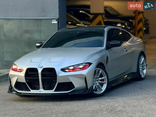 Серый БМВ M4, объемом двигателя 3 л и пробегом 37 тыс. км за 77000 $, фото 1 на Automoto.ua