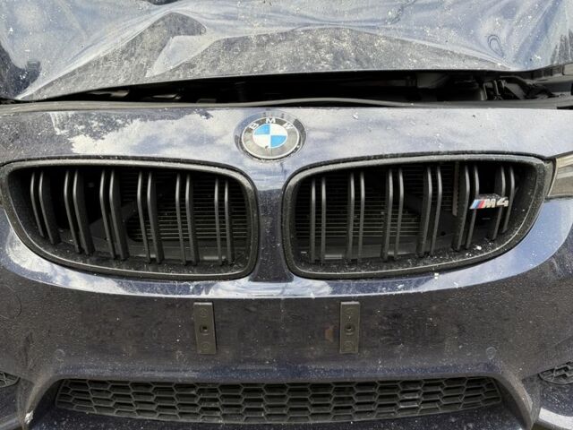 Синий БМВ M4, объемом двигателя 3 л и пробегом 75 тыс. км за 12998 $, фото 1 на Automoto.ua