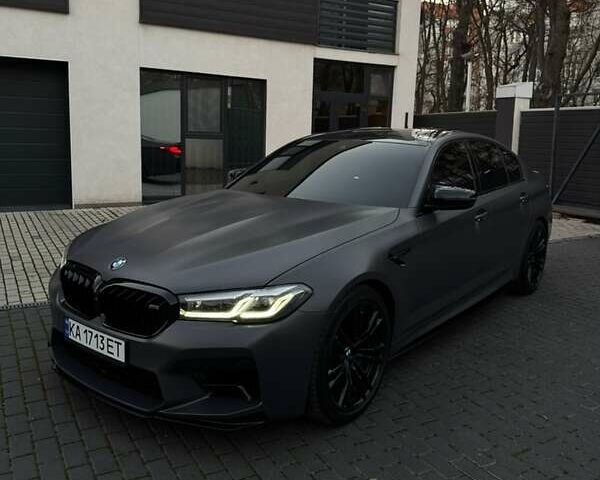 Белый БМВ М5, объемом двигателя 4.4 л и пробегом 64 тыс. км за 83900 $, фото 1 на Automoto.ua