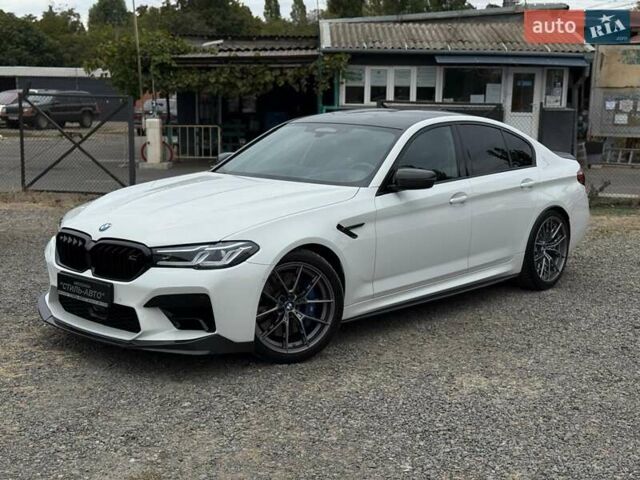 Білий БМВ М5, об'ємом двигуна 4.39 л та пробігом 53 тис. км за 96500 $, фото 1 на Automoto.ua