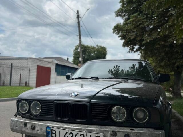 Чорний БМВ М5, об'ємом двигуна 2.5 л та пробігом 270 тис. км за 1003 $, фото 1 на Automoto.ua