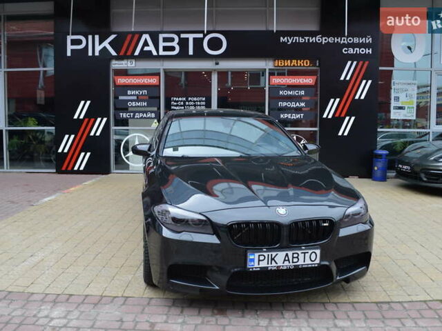 Чорний БМВ М5, об'ємом двигуна 4.4 л та пробігом 181 тис. км за 27400 $, фото 1 на Automoto.ua