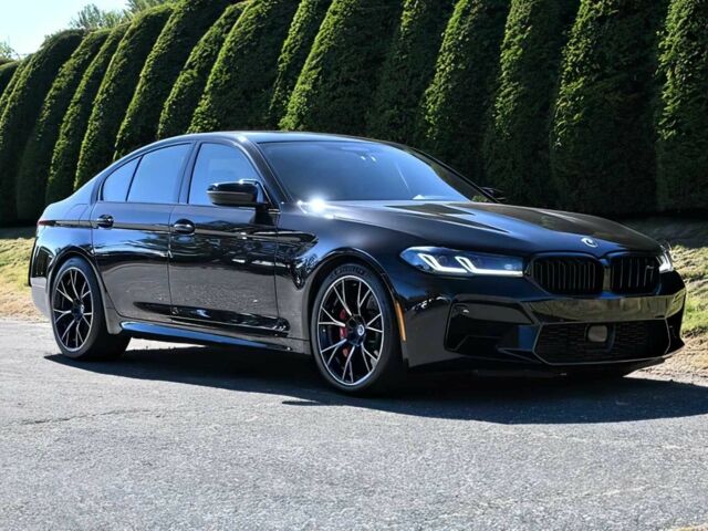 Черный БМВ М5, объемом двигателя 4.4 л и пробегом 25 тыс. км за 50000 $, фото 1 на Automoto.ua