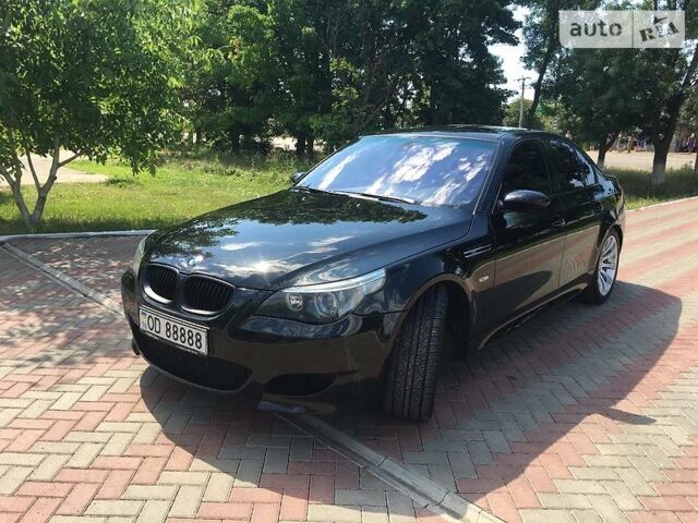 Чорний БМВ М5, об'ємом двигуна 5 л та пробігом 119 тис. км за 30999 $, фото 1 на Automoto.ua