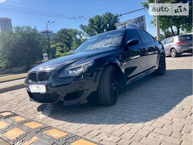 Чорний БМВ М5, об'ємом двигуна 5 л та пробігом 135 тис. км за 36900 $, фото 1 на Automoto.ua