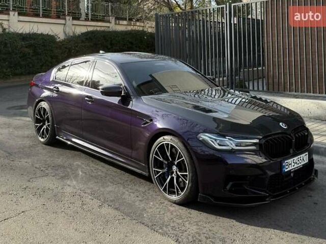 Фиолетовый БМВ М5, объемом двигателя 4.39 л и пробегом 31 тыс. км за 113000 $, фото 1 на Automoto.ua
