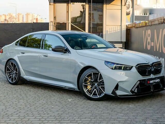 БМВ М5, объемом двигателя 4.4 л и пробегом 1 тыс. км за 212000 $, фото 1 на Automoto.ua