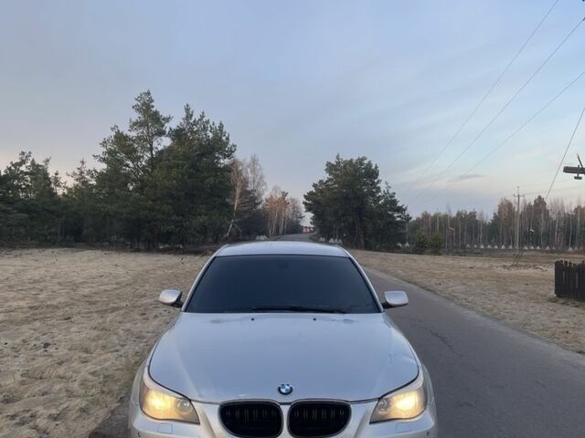 Серый БМВ М5, объемом двигателя 3 л и пробегом 290 тыс. км за 4200 $, фото 1 на Automoto.ua