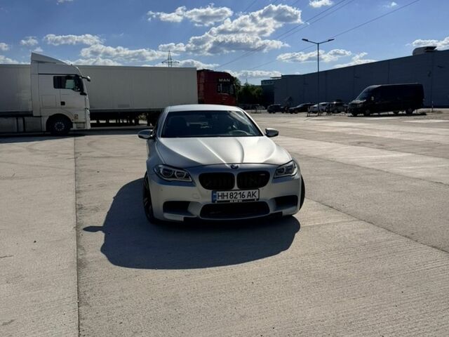 Сірий БМВ М5, об'ємом двигуна 4.39 л та пробігом 195 тис. км за 28200 $, фото 1 на Automoto.ua