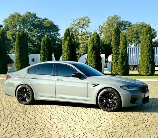 Серый БМВ М5, объемом двигателя 4.39 л и пробегом 62 тыс. км за 69000 $, фото 1 на Automoto.ua