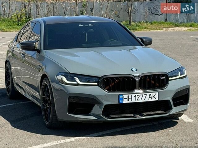 Серый БМВ М5, объемом двигателя 4.4 л и пробегом 63 тыс. км за 65900 $, фото 1 на Automoto.ua