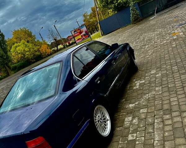 БМВ М5 1991 у Раздельной на Automoto.ua Синій БМВ М5, об'ємом двигуна 2 л та пробігом 300 тис. км за 2400 $, фото 1 на Automoto.ua