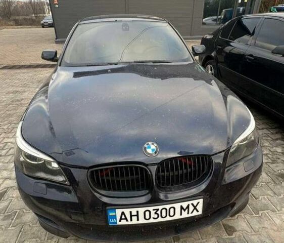 Синій БМВ М5, об'ємом двигуна 4.4 л та пробігом 300 тис. км за 7300 $, фото 1 на Automoto.ua