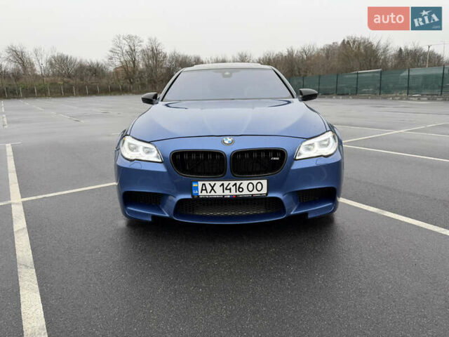 Синий БМВ М5, объемом двигателя 4.39 л и пробегом 190 тыс. км за 30200 $, фото 1 на Automoto.ua