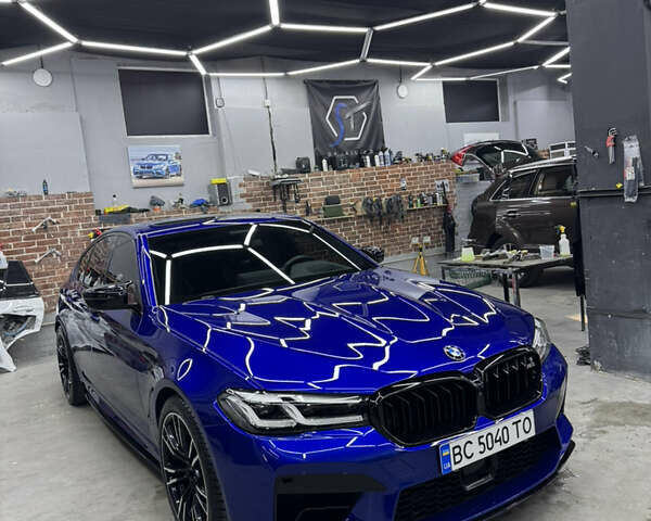 Синий БМВ М5, объемом двигателя 4.39 л и пробегом 50 тыс. км за 85000 $, фото 1 на Automoto.ua
