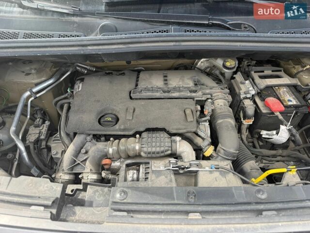 Синий БМВ М5, объемом двигателя 4.39 л и пробегом 52 тыс. км за 72000 $, фото 1 на Automoto.ua