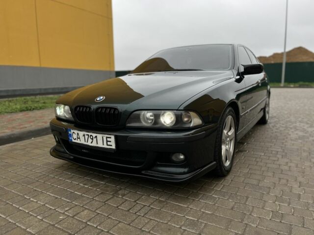 Зеленый БМВ М5, объемом двигателя 2.5 л и пробегом 500 тыс. км за 6500 $, фото 1 на Automoto.ua