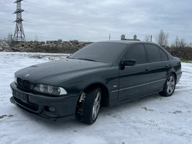 Зеленый БМВ М5, объемом двигателя 2.5 л и пробегом 400 тыс. км за 6800 $, фото 1 на Automoto.ua