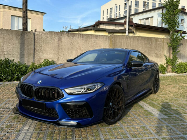 Синий БМВ M8, объемом двигателя 4.39 л и пробегом 56 тыс. км за 73000 $, фото 1 на Automoto.ua